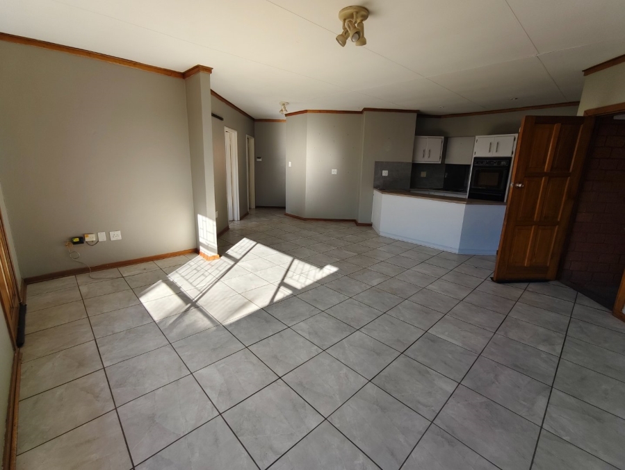 To Let 3 Bedroom Property for Rent in Langenhovenpark Free State